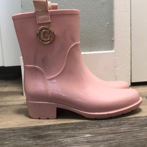 Guess Pink Rain Boots Size 5